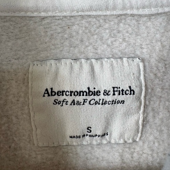 Abercrombie & Fitch Soft AF Logo Hoodie - Picture 3 of 4